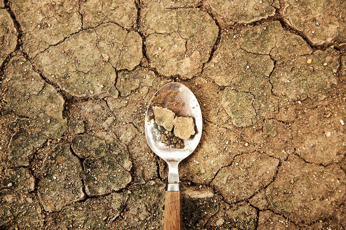 cracked-soil-desertification